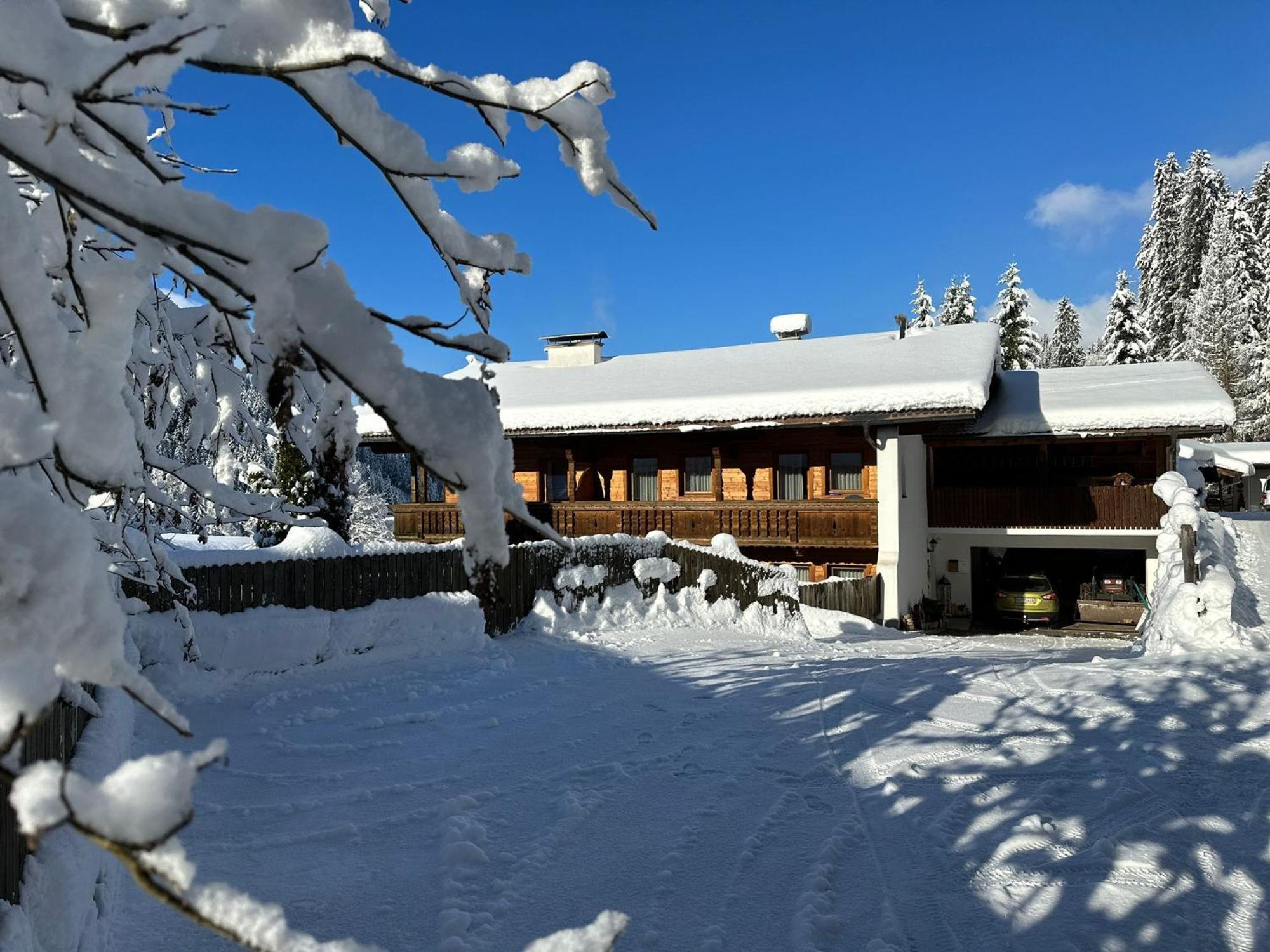 Haus Luxer Apartman Auffach Kültér fotó